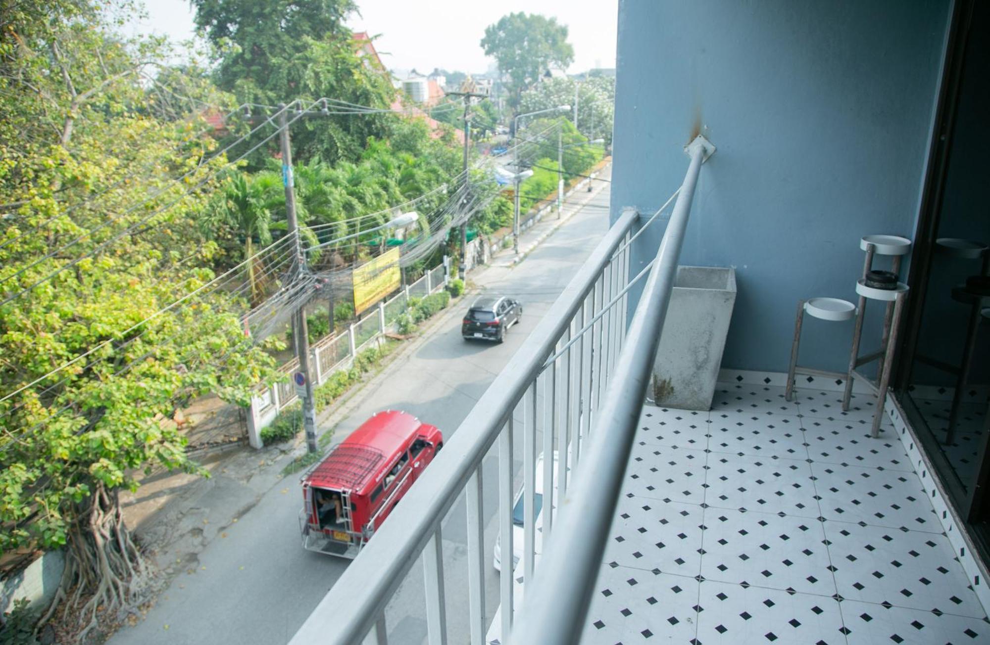 Hello Host Bed & Breakfast Chiang Mai Exterior photo
